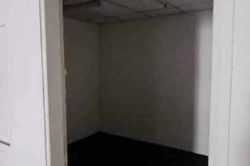 Jalan Pasir Puteh, Station 18