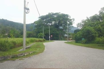 KAMPUNG BARU JELAPANG