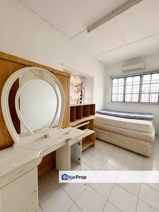 Corner Double Storey Bercham , Perak, Ipoh