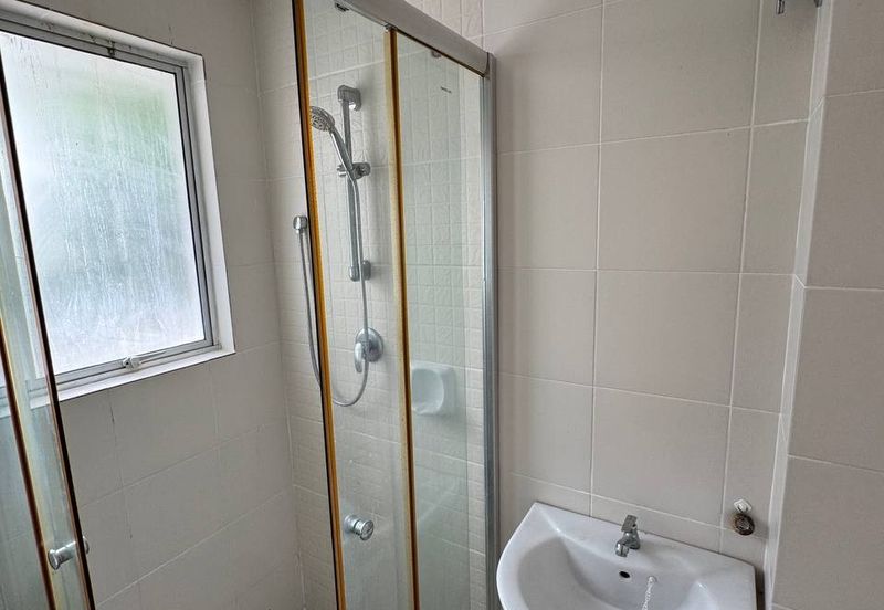 JALAN TAMBUN (JALAN RAJA DIHILIR)