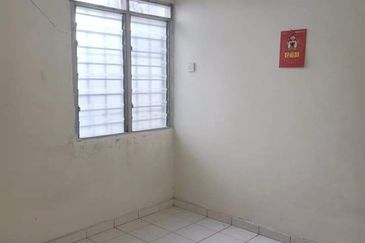 TAMAN PENGKALAN HARAPAN