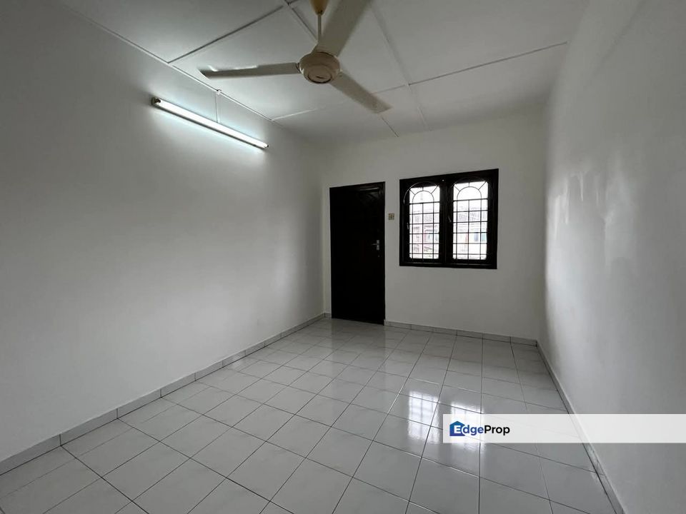 Bercham Pakatan Jaya Double Storey Good Condition , Perak, Ipoh