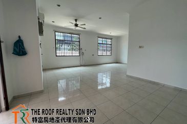 Jalan Kampung Tengah Double Storey Semi D House For Sale In Muar