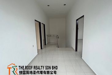 Jalan Kampung Tengah Double Storey Semi D House For Sale In Muar