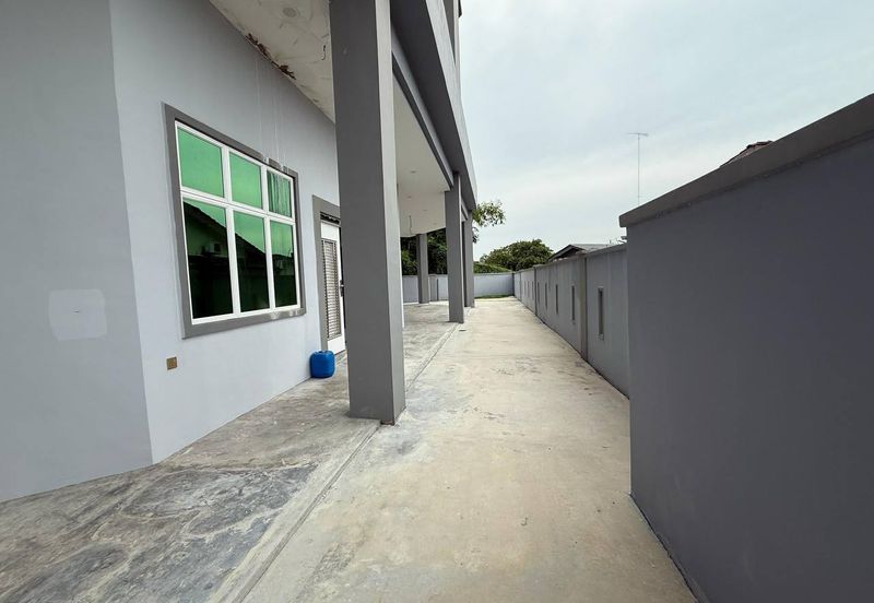 Jalan Sakeh Double Storey Bungalow House For Sale In Muar