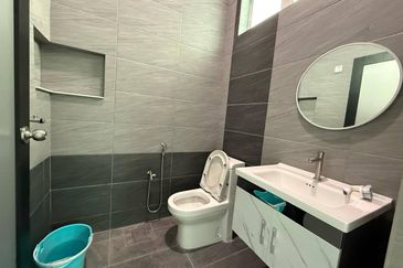 Jalan Sakeh Double Storey Bungalow House For Sale In Muar