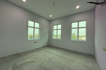 Jalan Sakeh Double Storey Bungalow House For Sale In Muar