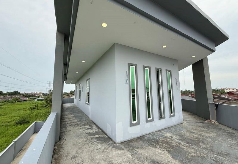Jalan Sakeh Double Storey Bungalow House For Sale In Muar