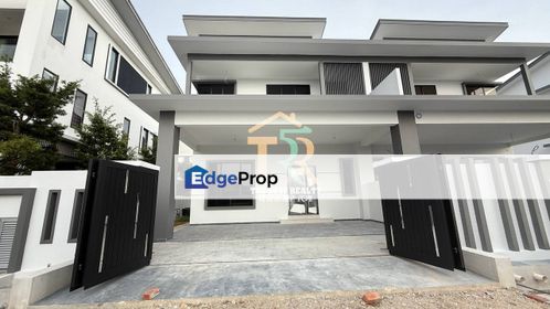 Sungai Abong Double Storey Semi-D House For Sale In Muar, Johor, Muar