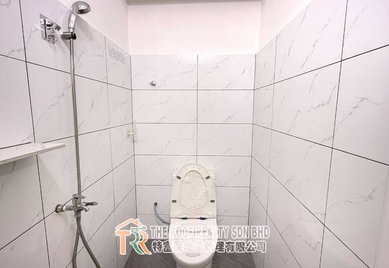 Taman Perdana Double Storey Medium Cost House For Rent In Muar*