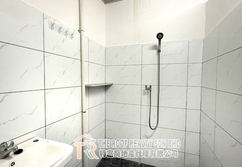 Taman Perdana Double Storey Medium Cost House For Rent In Muar*