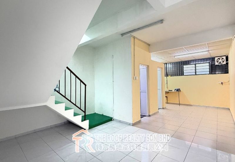 Taman Perdana Double Storey Medium Cost House For Rent In Muar*