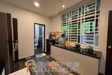 Jalan Salleh Double Storey Semi-D House For Sale In Muar