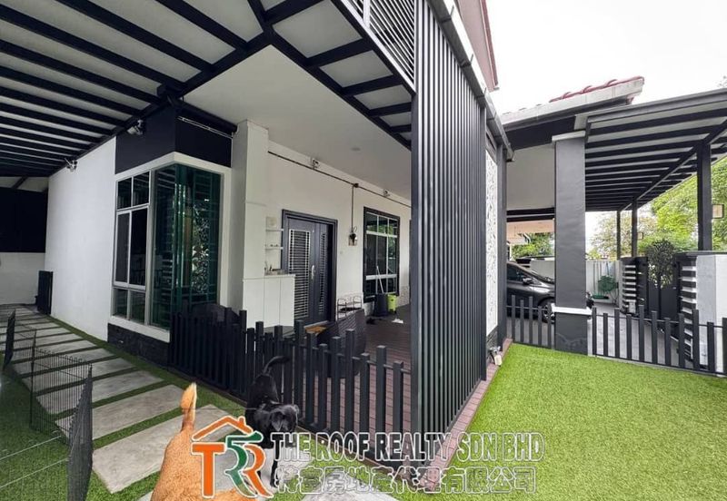 Jalan Salleh Double Storey Semi-D House For Sale In Muar