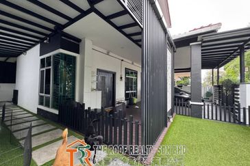 Jalan Salleh Double Storey Semi-D House For Sale In Muar