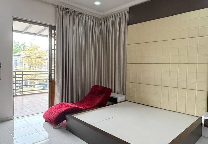 Jalan Junid Double Storey Semi D House For Sale In Muar