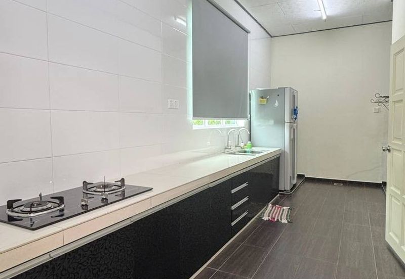 Jalan Junid Double Storey Semi D House For Sale In Muar