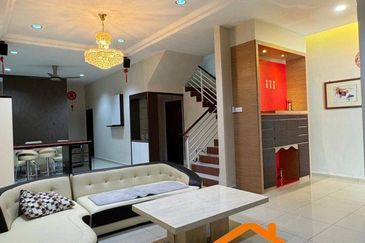 Jalan Junid Double Storey Semi D House For Sale In Muar