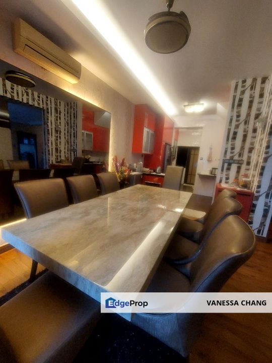 Armanee Terrace Tropical Resort Condominium CORNER LOT ~ For Sale, Selangor, Damansara Perdana