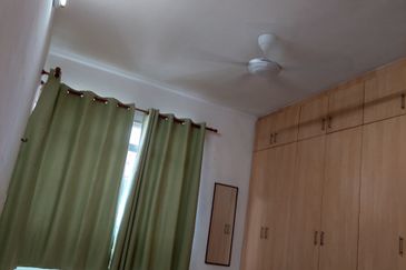 Perdana Exclusive Condominium