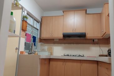 Perdana Exclusive Condominium