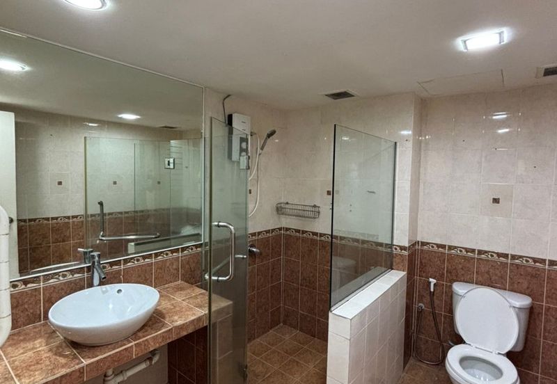 Perdana Exclusive Condominium