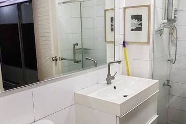 Perdana Exclusive Condominium