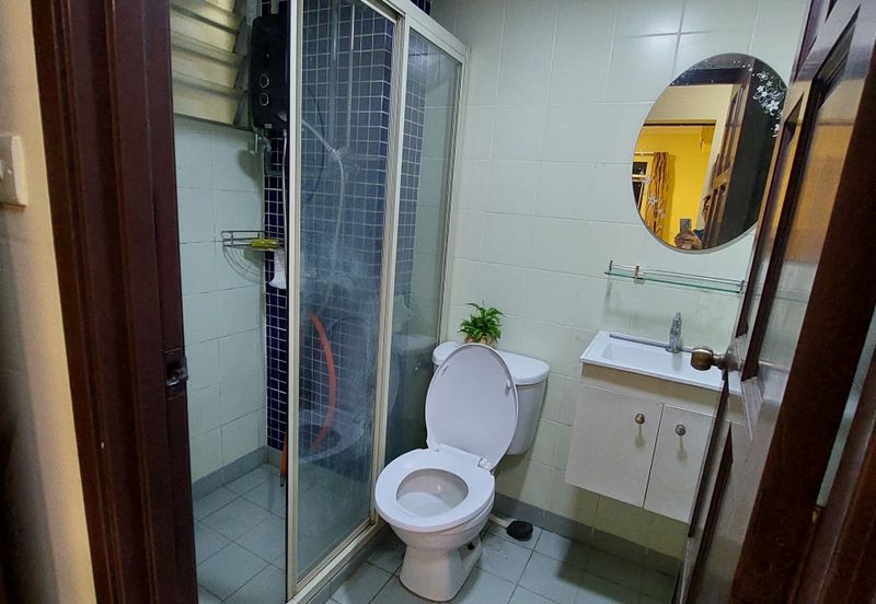 Perdana Exclusive Condominium