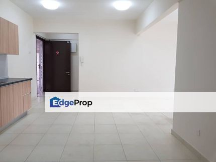 3 bedroom apartment with balcony, Johor, Skudai