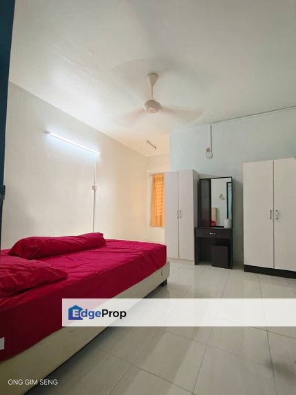 2 bedroom apartment for rent @ CIQ town area, Johor, Johor Bahru