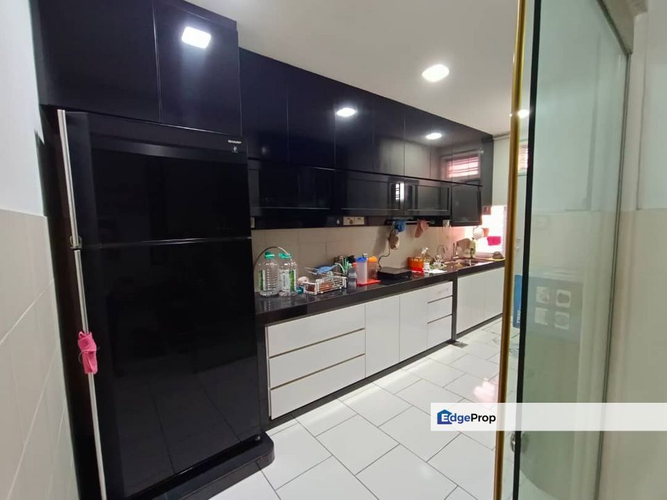 Double storey terrace house for sale , Johor, Bukit Indah