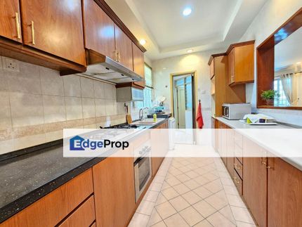 4+1bedroom apartment for rent@town area, Johor, Johor Bahru