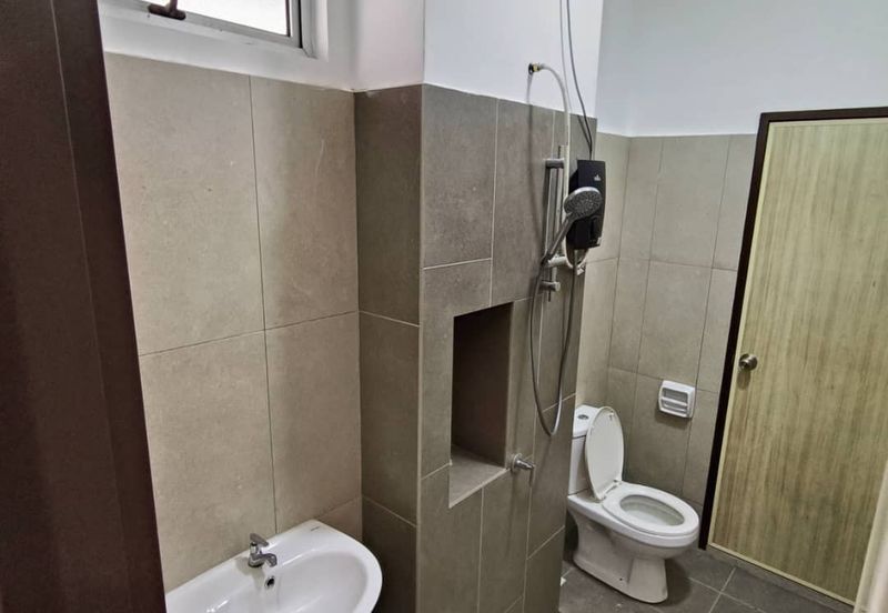 Iconia Garden Residence Precinct B @ Taman Impian Emas