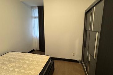 Aloha Tower Condominium