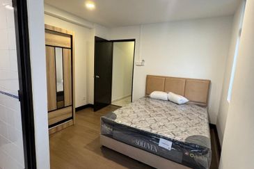 Aloha Tower Condominium