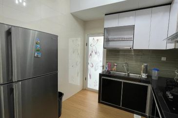 Dedaun Hijau (Greenfield Regency)