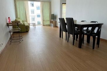 Dedaun Hijau (Greenfield Regency)