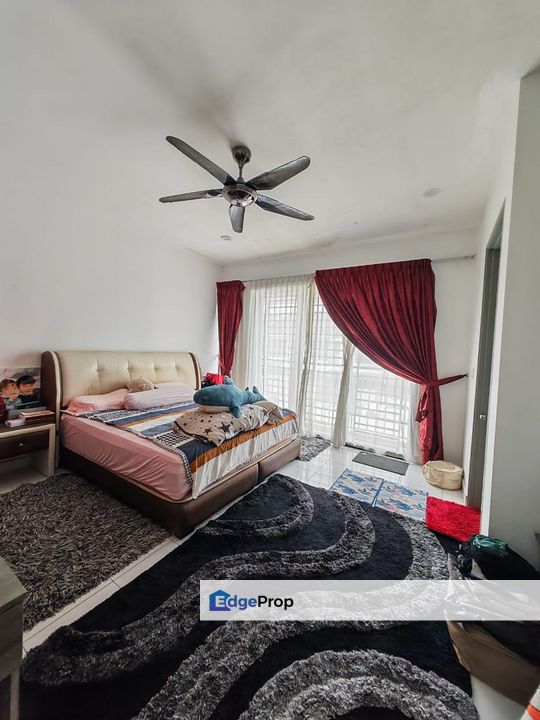 4 bedroom Double Storey Terrace House @ 2 link for sale, Johor, Nusajaya