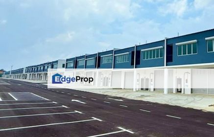 1.5 Storey terrace factory for rent, Johor, Kulai