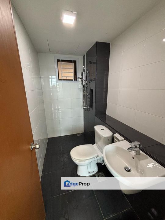 3+1 bedroom apartment for rent, Johor, Setia Tropika