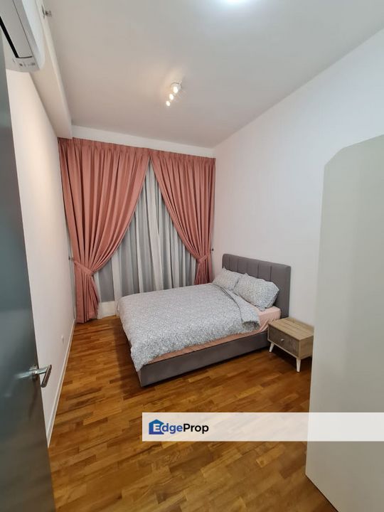 3 bedroom above at paradigm mall for sale, Johor, Skudai