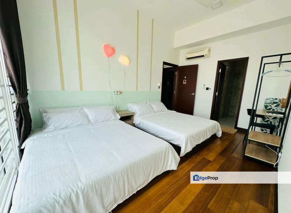 Big balcony 3 bedroom apartment for sale, Johor, Johor Bahru