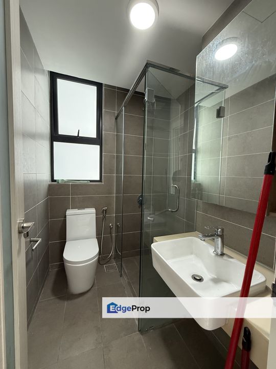 Two bedroom apartment @ medini for rent, Johor, 