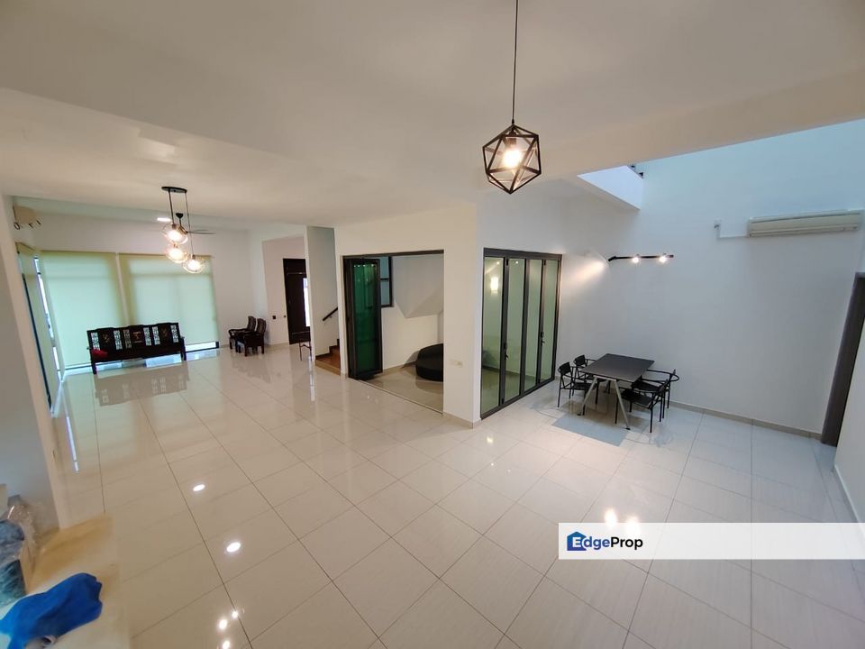 Double storey Semi D for sale, Johor, Gelang Patah