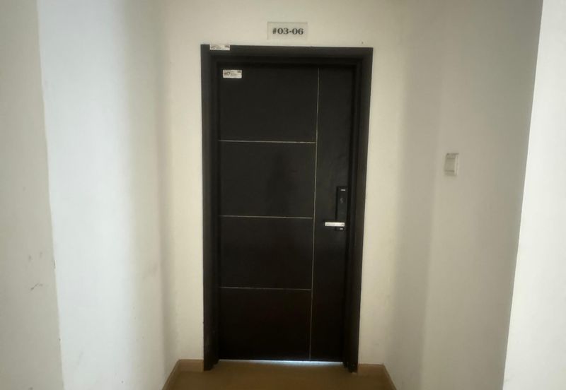 D'Summit Residences @ Kempas Utama