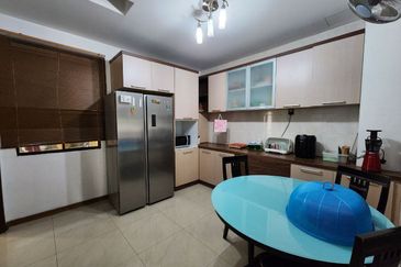 Taman Austin Heights