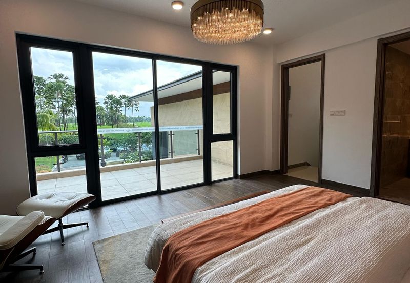 Forest City Golf Resort, Gelang Petah