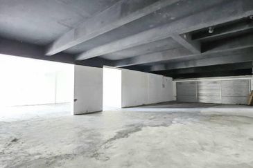 Taman Mount Austin Commercial