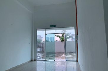 Kempas Utama Industrial Park