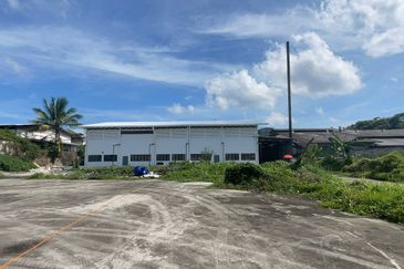 Batu Pahat Industry Land for Sale